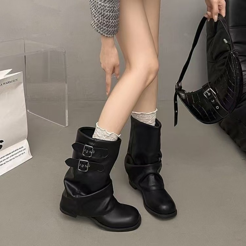 No Show Sock Women - レディース ブラック スラウチー ミッドカーフブーツ ダブルバックル装飾 ローブロックヒール